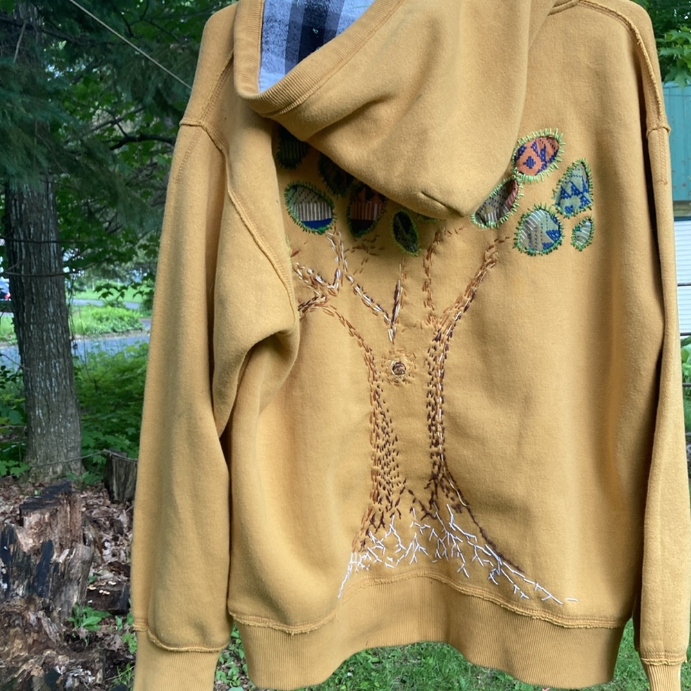 Upcycled Repurposed hooded sweatshirt with appliqué and embroidery - Picture 3 of 16